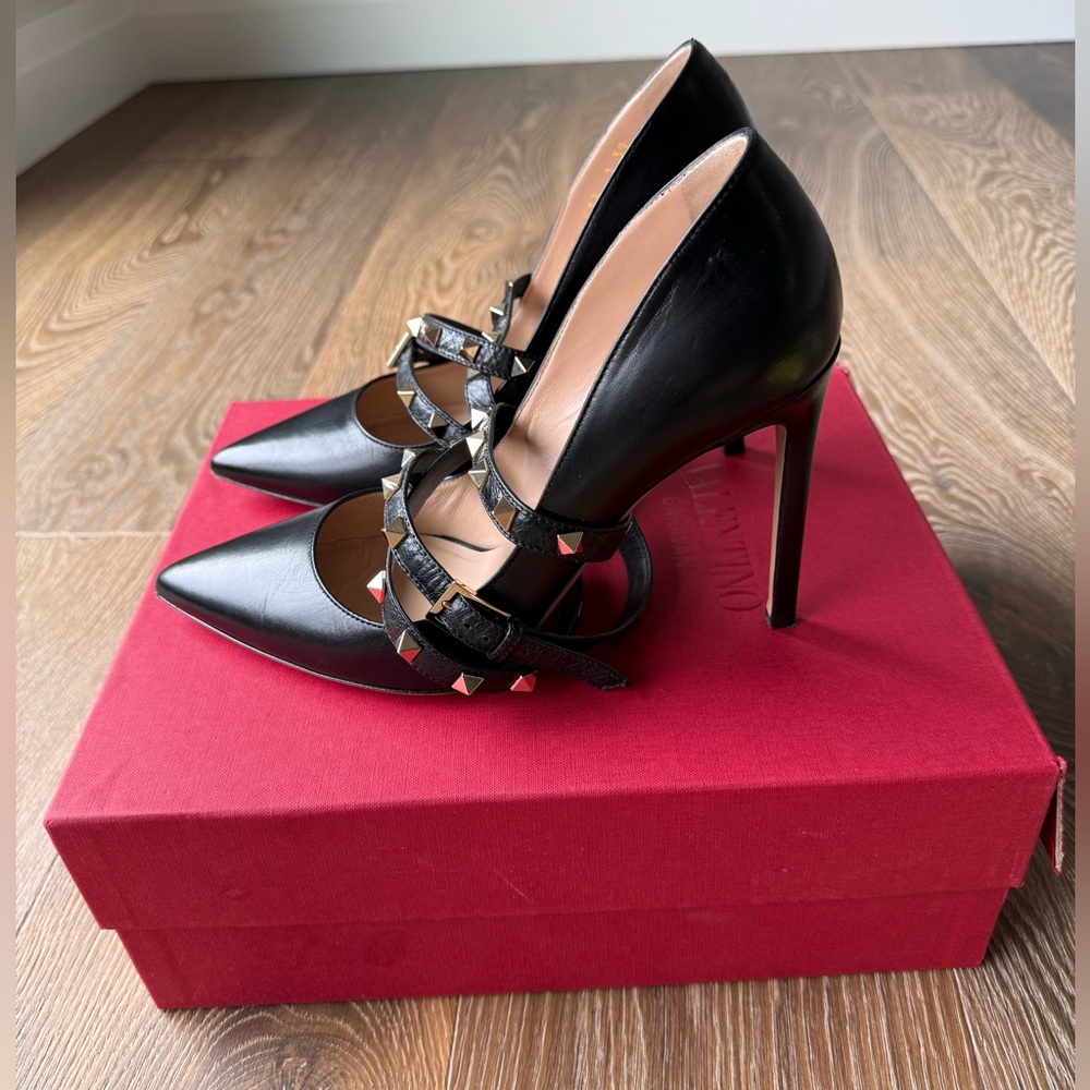 VALENTINO Rockstud Wrap Pump - Picture 2 of 13